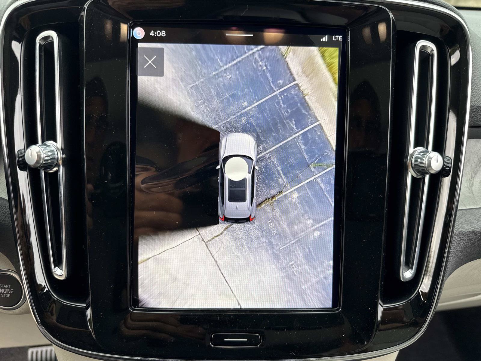 2026 Volvo XC40 Ultra - Photo 25