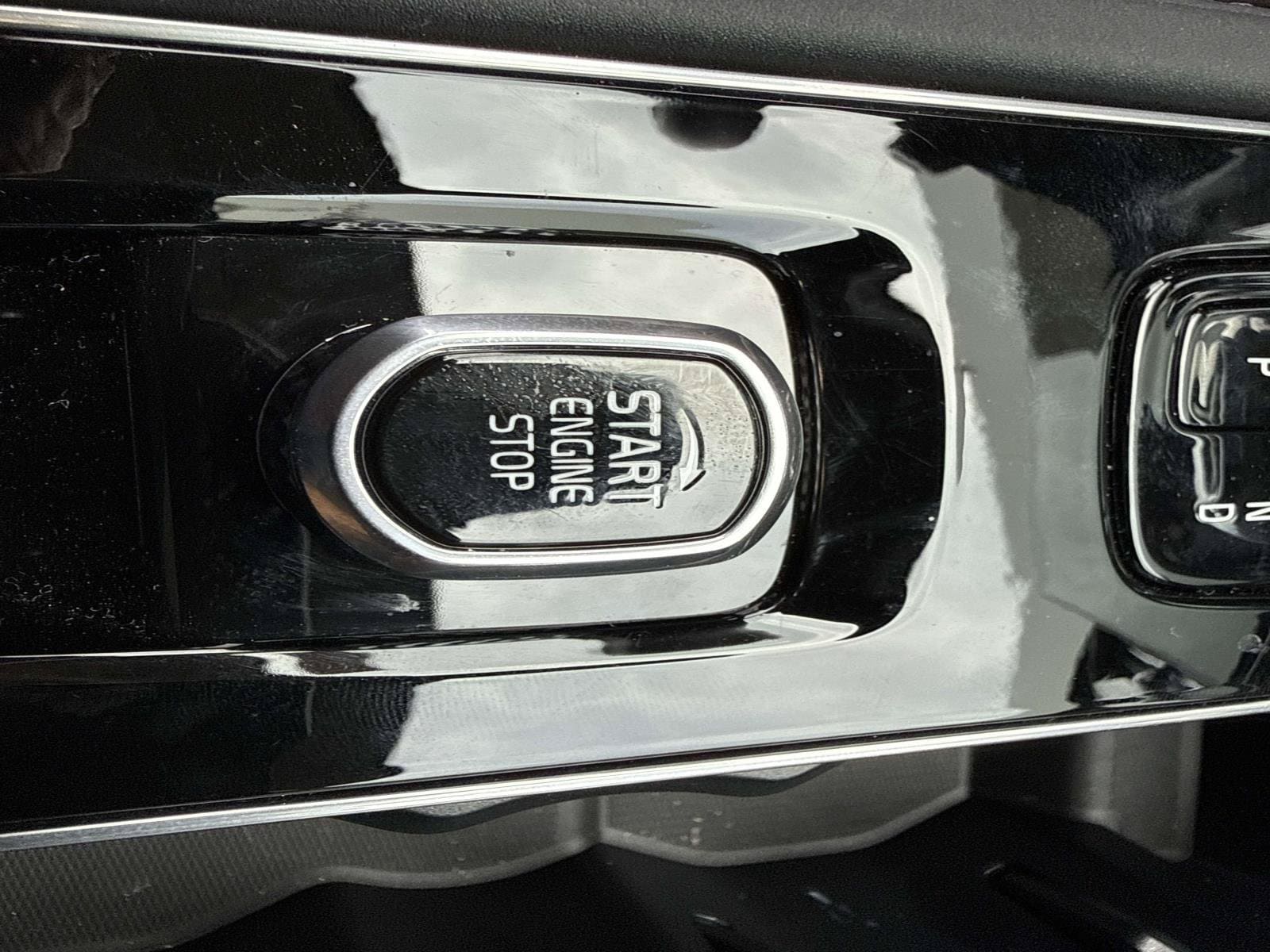 2026 Volvo XC90 Plus - Photo 35