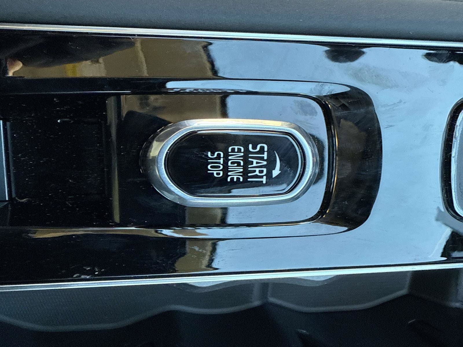 2026 Volvo XC90 Plus - Photo 32