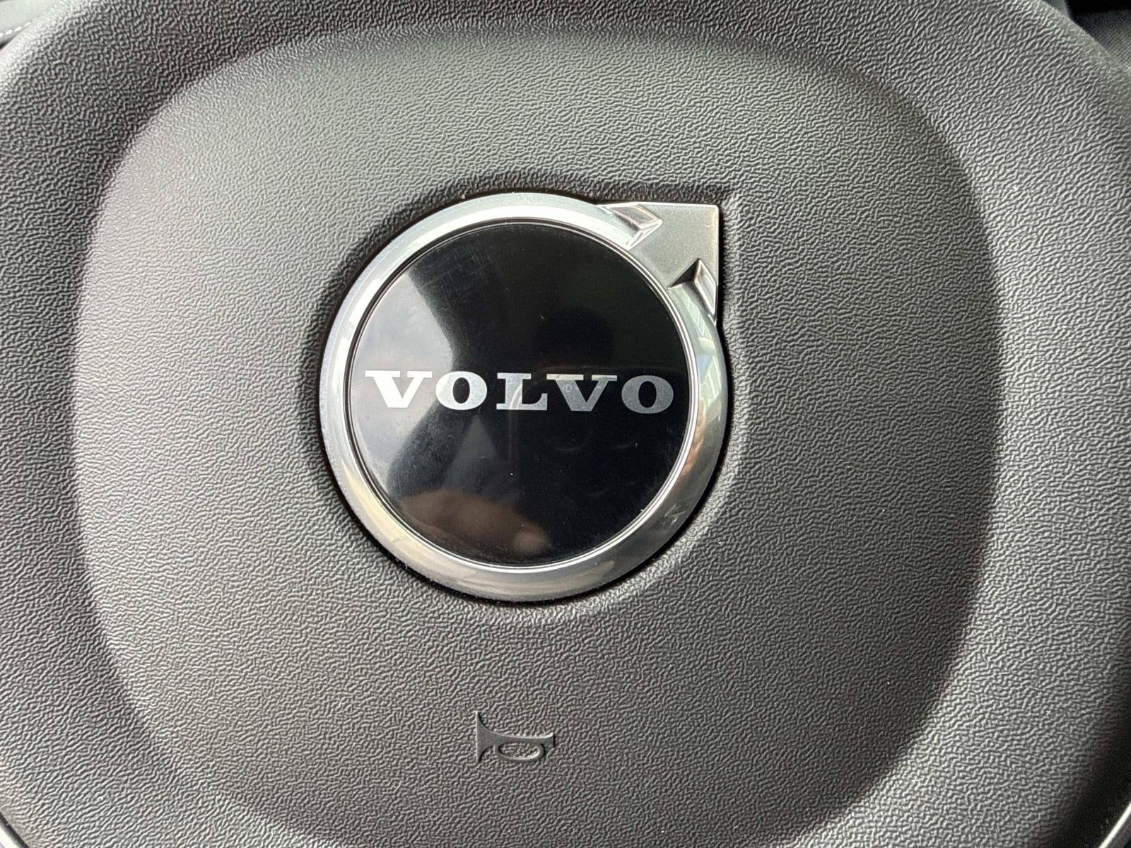 2026 Volvo XC90 Plus - Photo 40