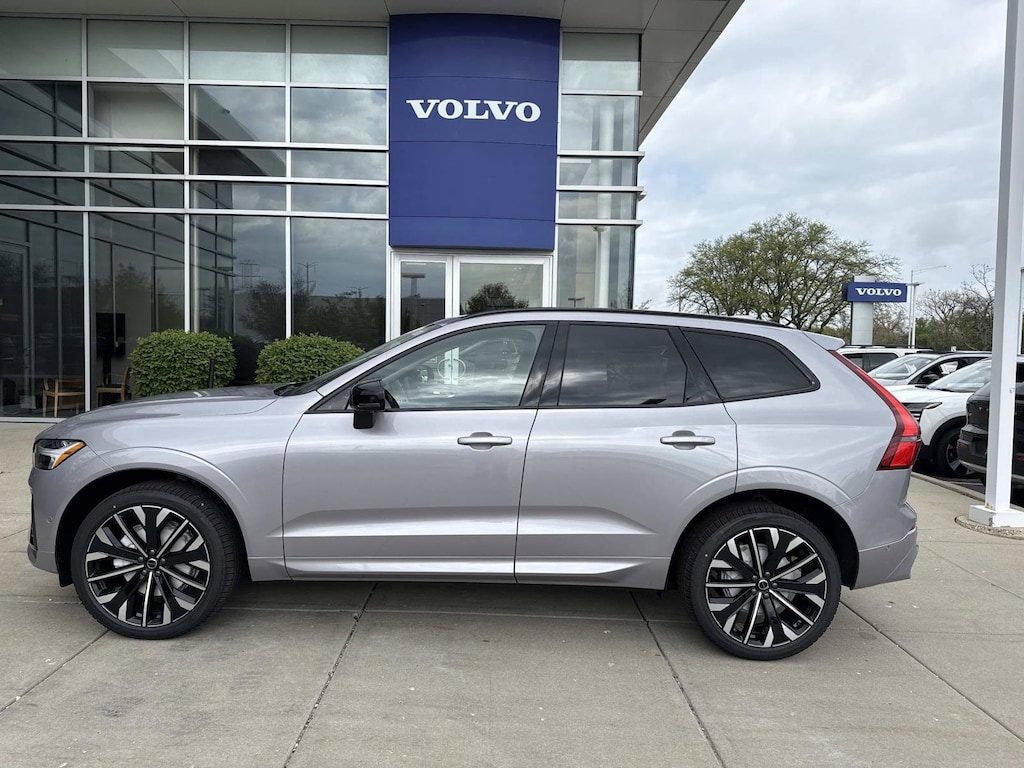 New 2026 Volvo XC60 B5 Ultra SUV