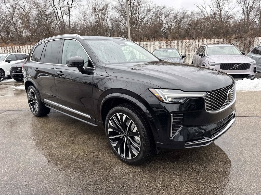 Used 2026 Volvo XC90 plug-in hybrid T8 Plus 7-Seater SUV