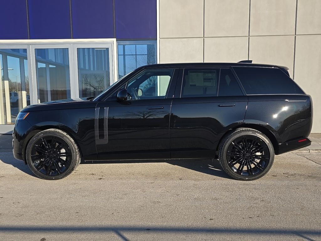 Used 2026 Land Rover Range Rover SE SUV