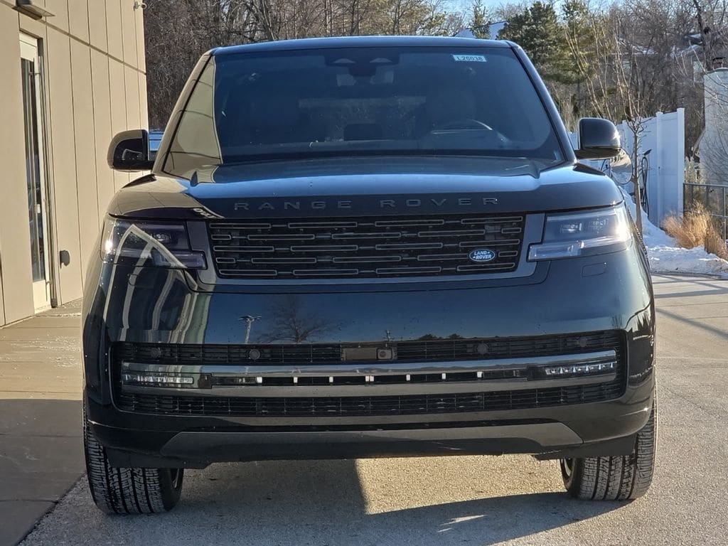 Used 2026 Land Rover Range Rover SE SUV