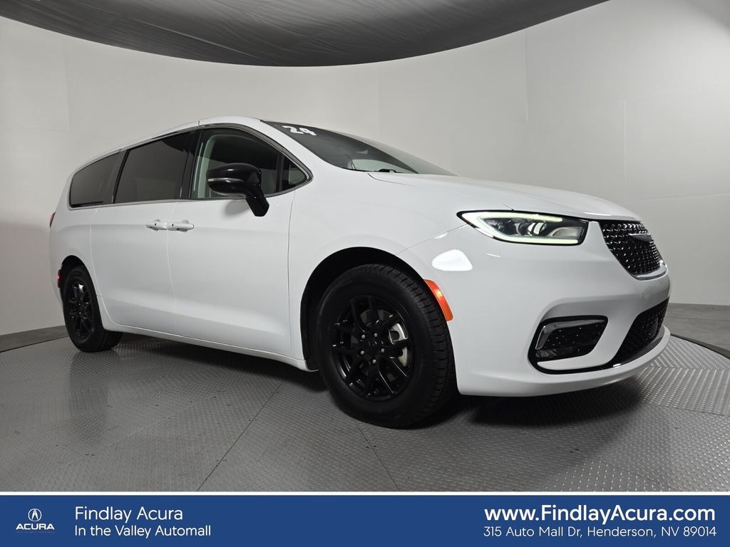 Used 2024 Chrysler Pacifica Touring L Van Passenger Van