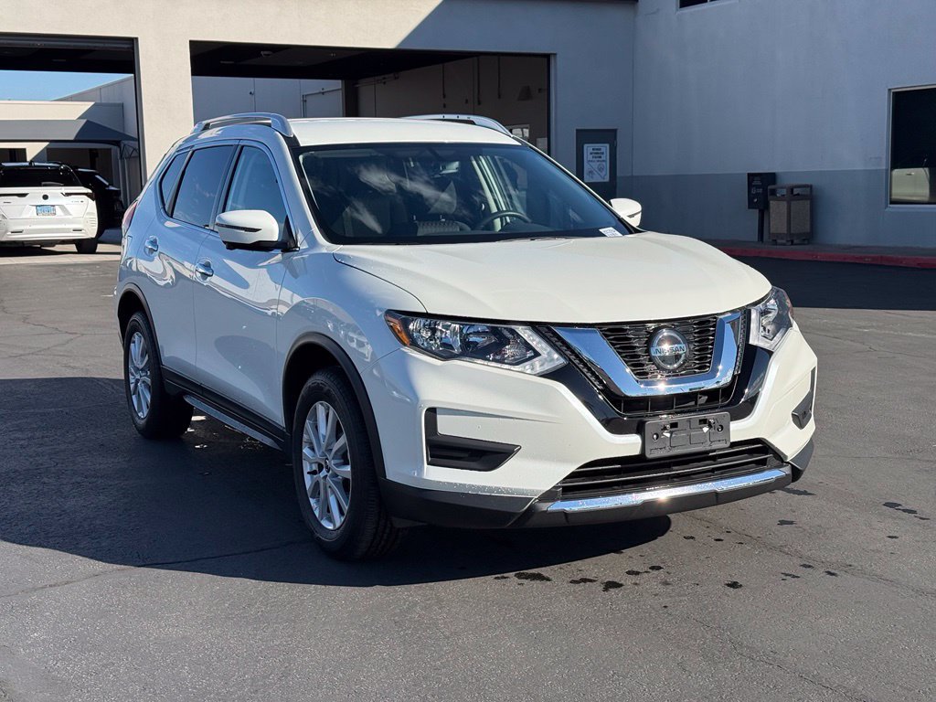  Nissan Rogue