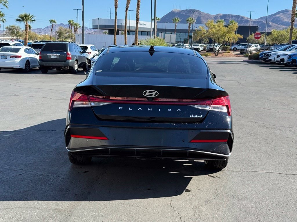 Used 2024 Hyundai Elantra Limited Sedan
