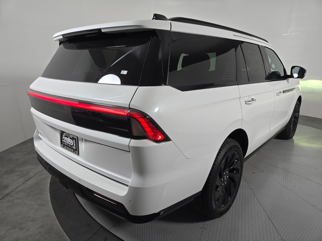 New 2027 Lincoln Navigator Reserve SUV