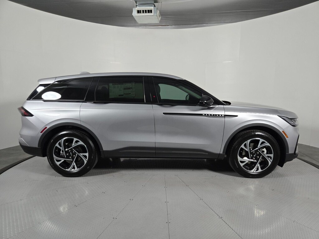 New 2026 Lincoln Nautilus Premiere SUV