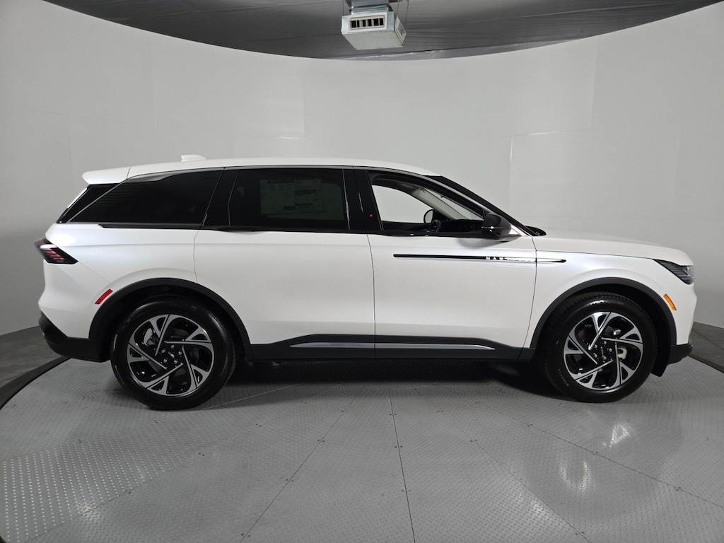 New 2026 Lincoln Nautilus Premiere SUV
