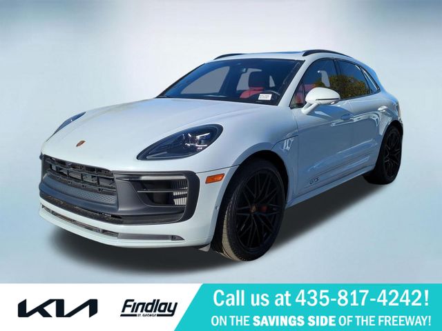 2022 Porsche Macan