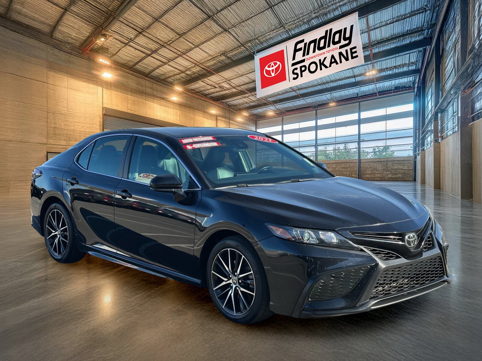 Used 2021 Toyota Camry SE Sedan