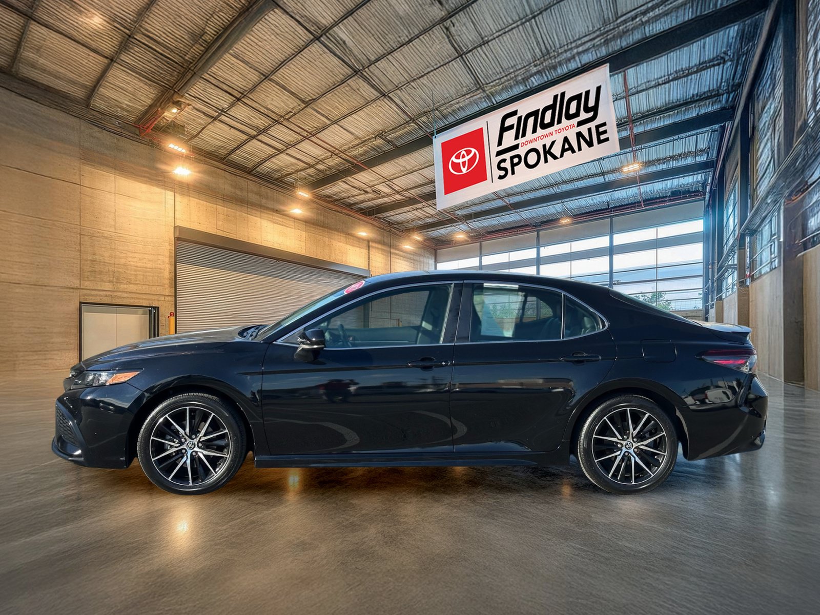 Used 2021 Toyota Camry SE Sedan