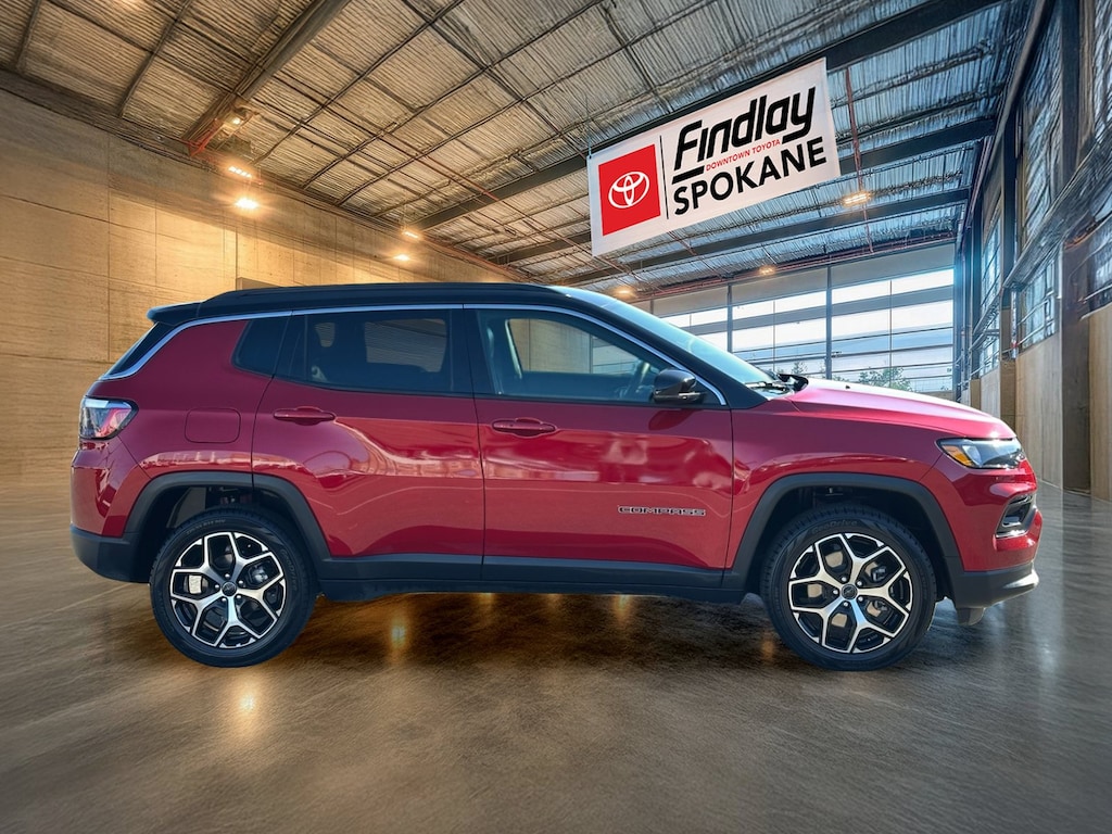 Used 2025 Jeep Compass Limited SUV