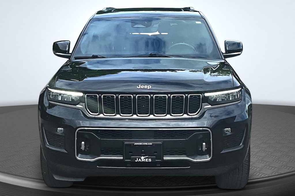 Used 2023 Jeep Grand Cherokee L Overland SUV