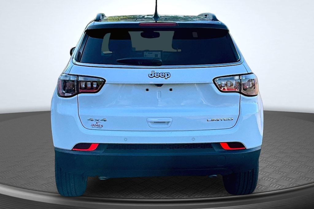 New 2026 Jeep Compass LIMITED 4X4 Sport Utility