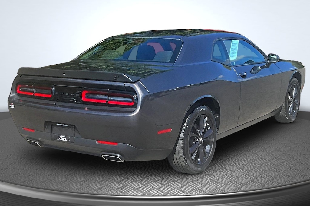 Used 2023 Dodge Challenger SXT Coupe
