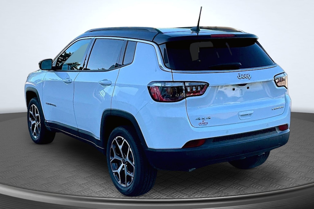 New 2026 Jeep Compass LIMITED 4X4 Sport Utility
