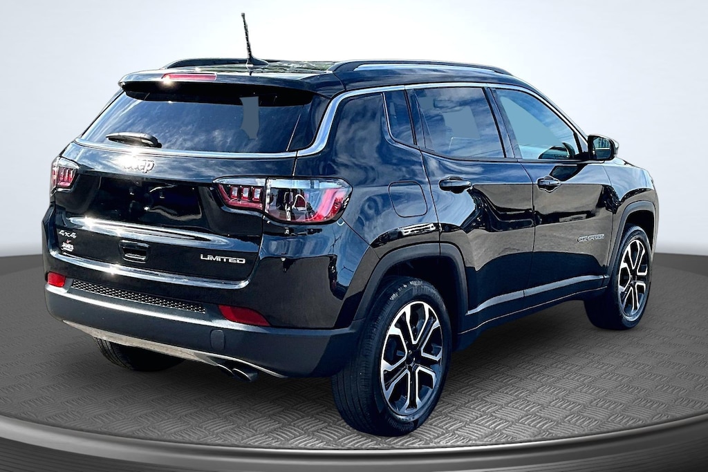 Used 2022 Jeep Compass Limited SUV