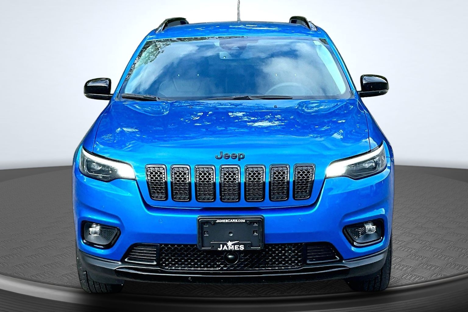 Used 2023 Jeep Cherokee Altitude Lux SUV