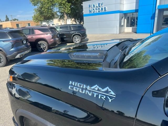 2025 Chevrolet Silverado 2500HD High Country - Photo 10