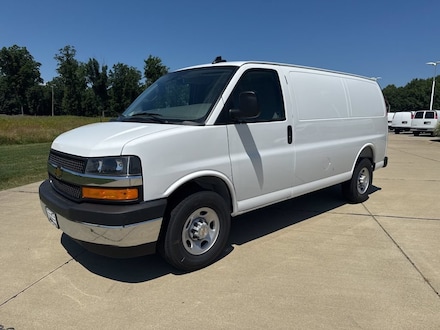 2025 Chevrolet Express Cargo WT Van