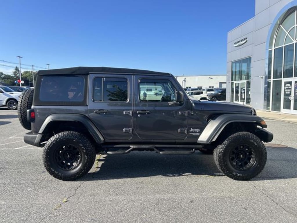 Used 2018 Jeep Wrangler Unlimited Sport S SUV