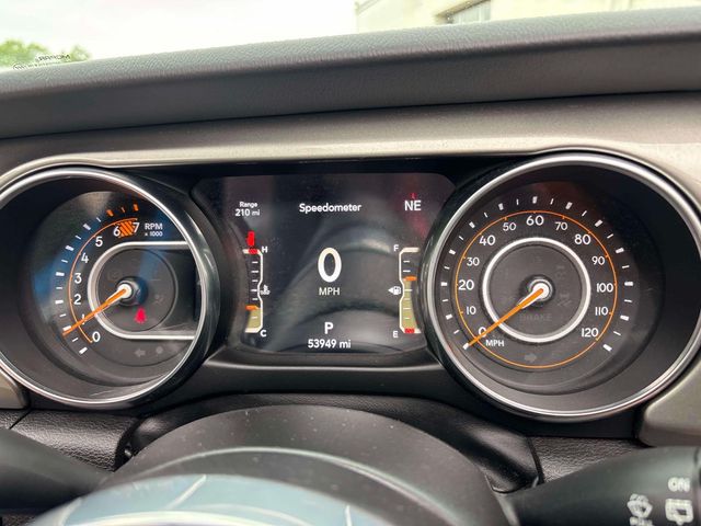 2023 Jeep Wrangler 4-Door Sahara - Photo 25