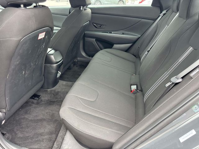 2025 Hyundai Elantra SEL - Photo 10