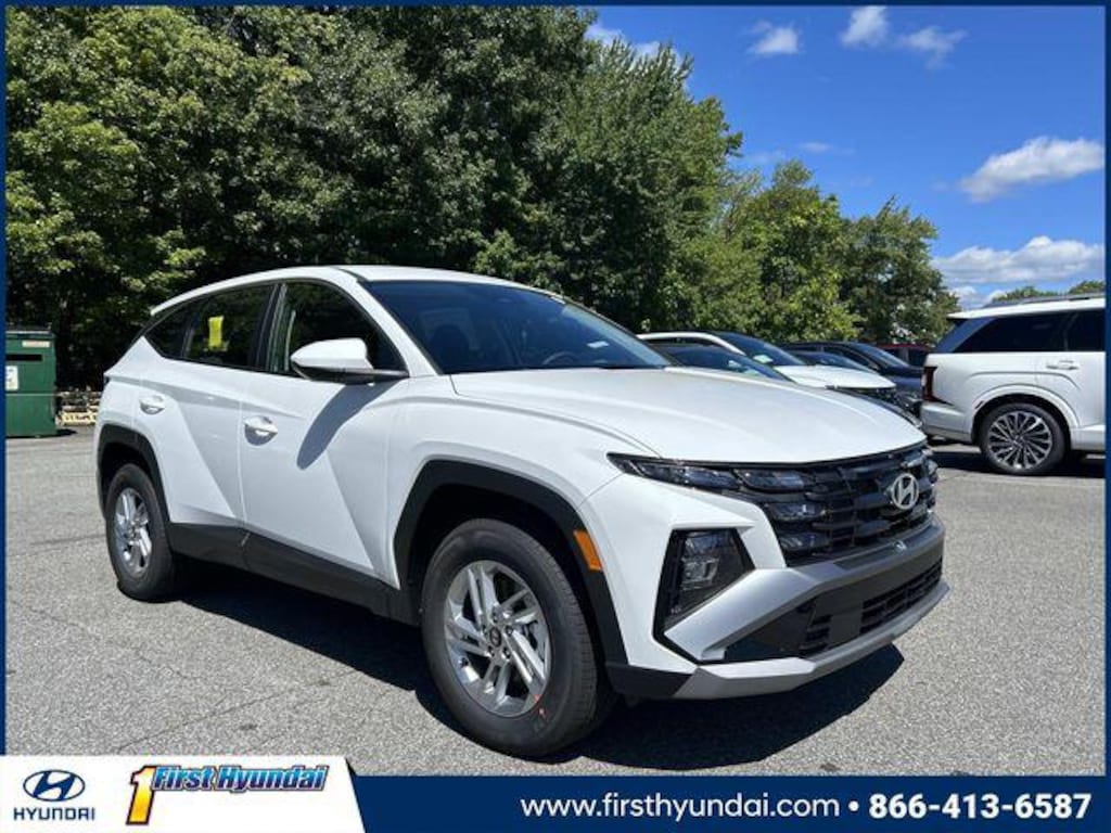 New 2026 Hyundai Tucson SE AWD SUV