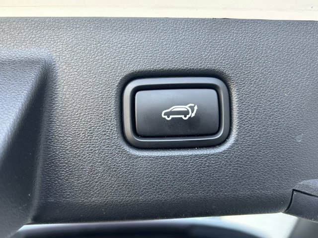 2025 Hyundai Tucson SEL - Photo 12