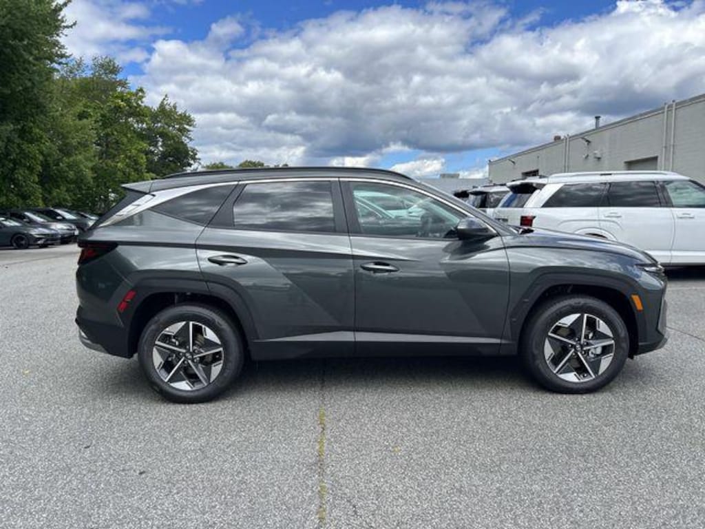 New 2026 Hyundai Tucson Hybrid SEL AWD SUV