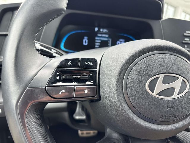 2025 Hyundai Elantra SEL - Photo 17