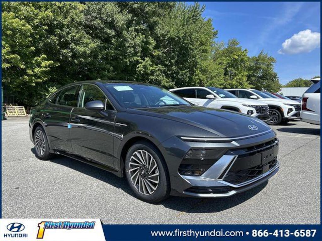 New 2026 Hyundai Sonata Hybrid SEL Sedan