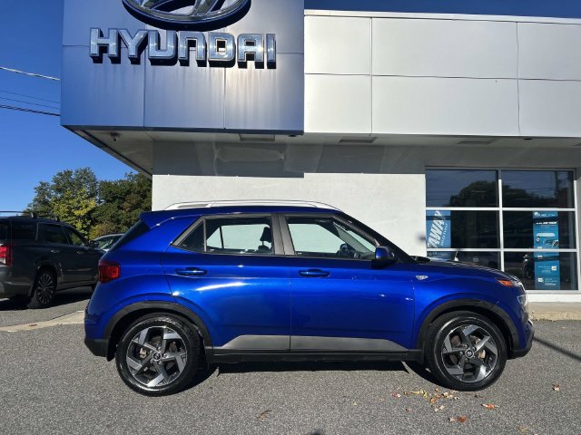 Certified 2022 Hyundai Venue SEL SUV