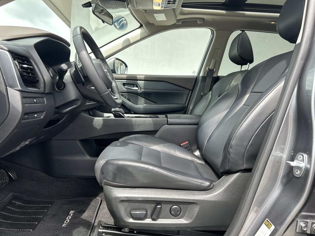 2022 Nissan Rogue SV - Photo 15