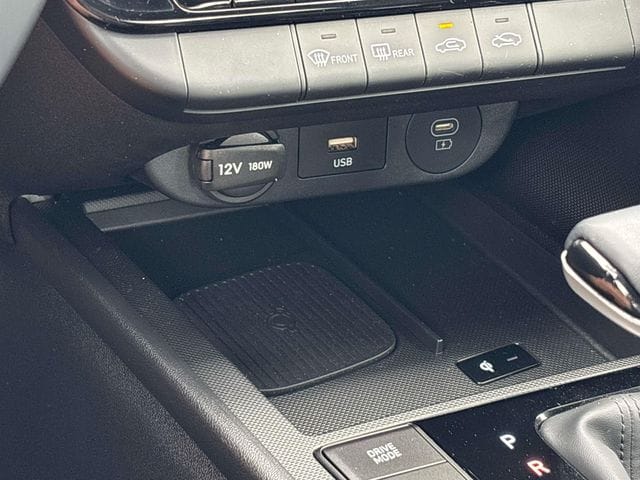 2025 Hyundai Elantra SEL - Photo 22