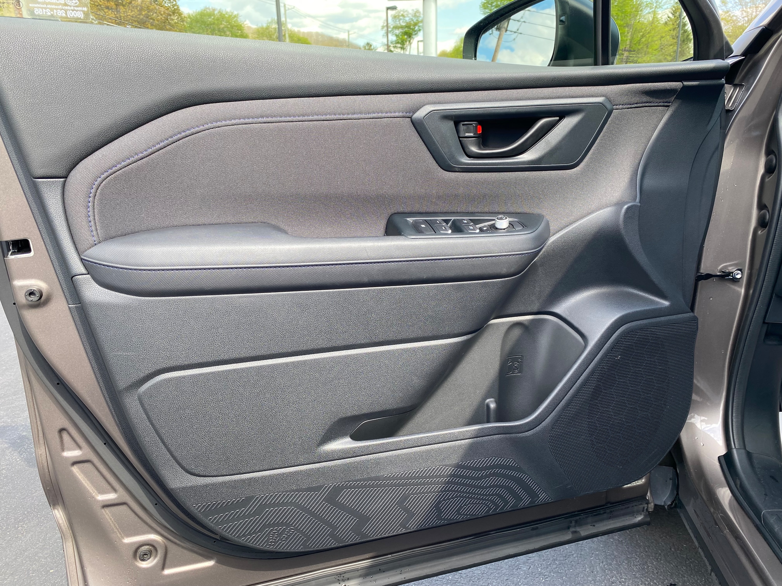 2025 Subaru Forester Premium - Photo 11