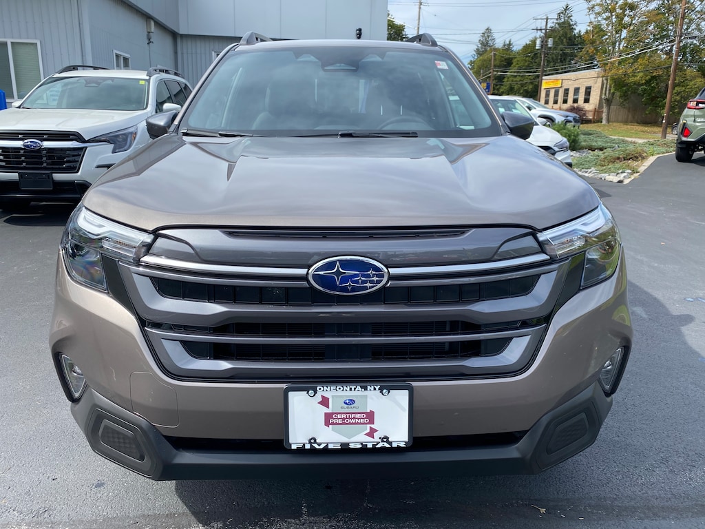 Used 2025 Subaru Forester Premium SUV