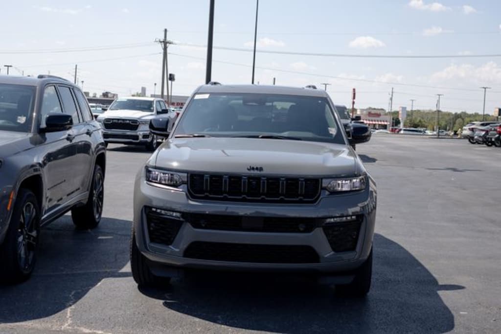 New 2027 Jeep Grand Cherokee Limited Reserve Sport Utility