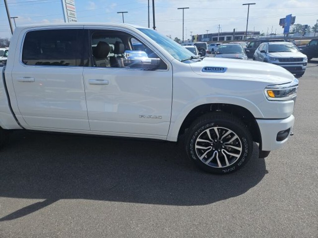 New 2026 Ram 1500 LIMITED LONGHORN CREW CAB 4X4 5'7 BOX Pickup