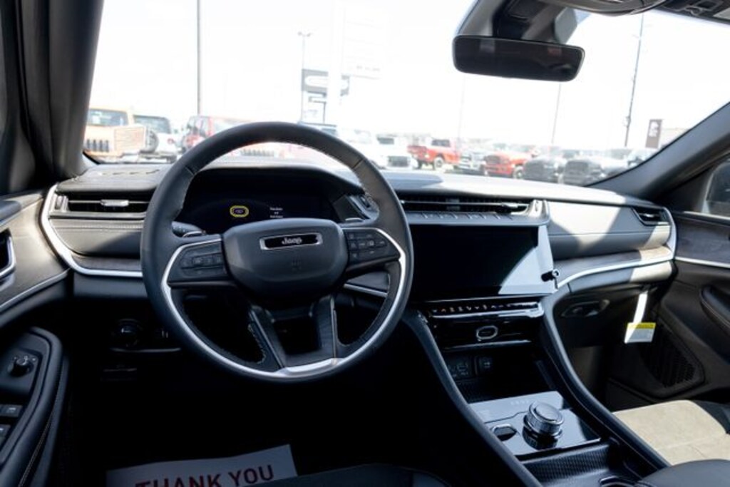 New 2027 Jeep Grand Cherokee L Laredo Altitude Sport Utility