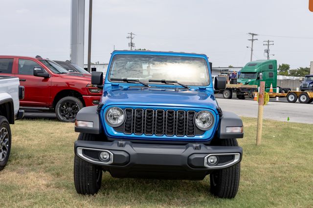 New 2026 Jeep Gladiator SPORT 4X4 Pickup