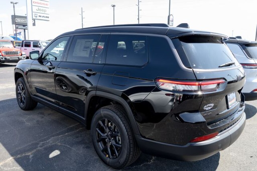 New 2027 Jeep Grand Cherokee L Laredo Altitude Sport Utility