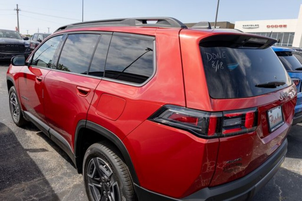 New 2026 Jeep Cherokee LAREDO 4X4 Sport Utility