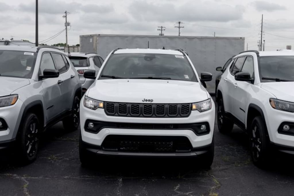 New 2026 Jeep Compass LATITUDE ALTITUDE 4X4 Sport Utility