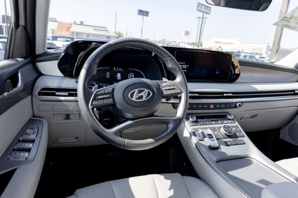 Used 2025 Hyundai Palisade SEL SUV
