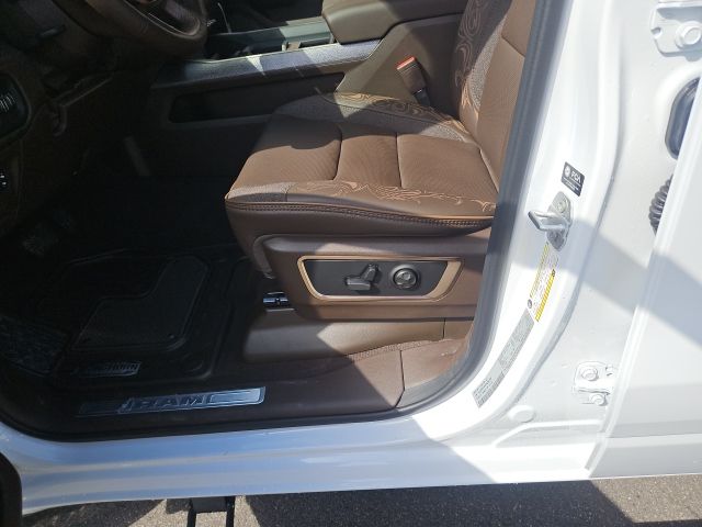 2026 RAM 1500 Limited Longhorn - Photo 16