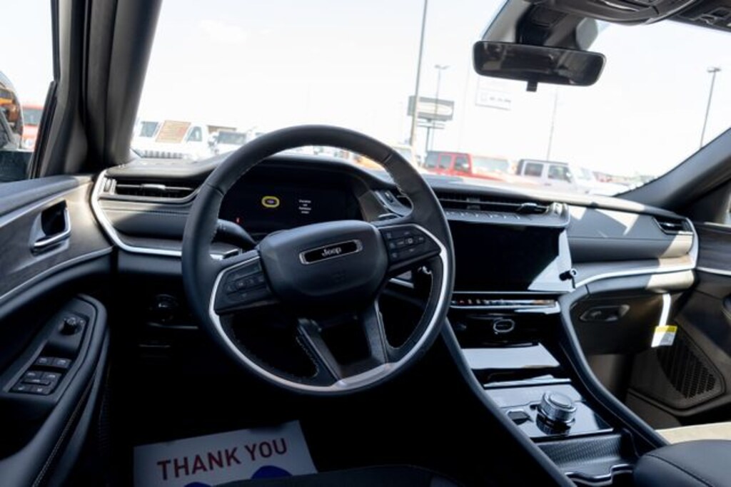 New 2027 Jeep Grand Cherokee Laredo Altitude Sport Utility