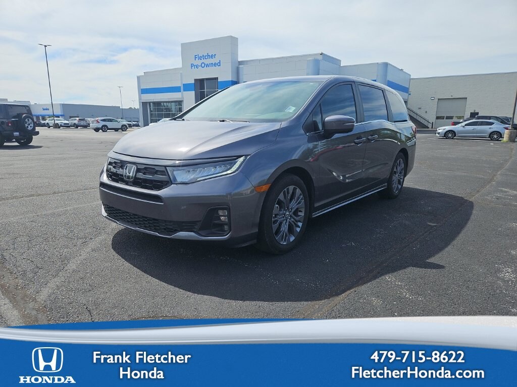 Used 2025 Honda Odyssey Touring Minivan/Van